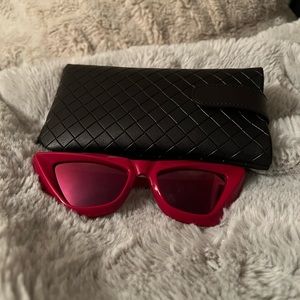 Bottega Veneta
Minimalist 53MM Cat Eye Sunglasses
Red